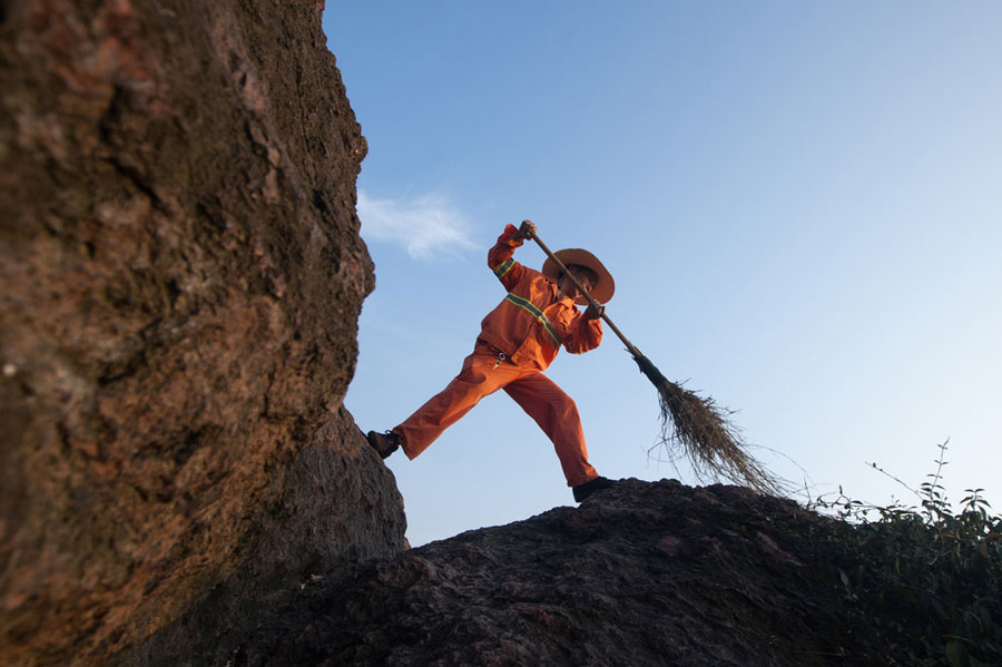 Mountainous task of clearing trash