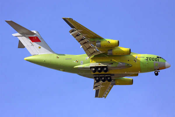 Successful flight for China's 1st jumbo airfreighter