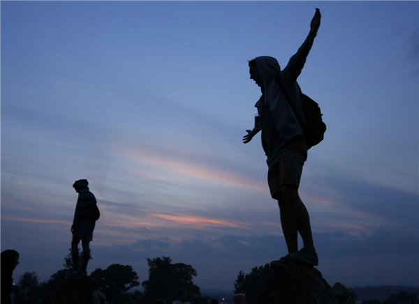 Glastonbury music festival kicks off