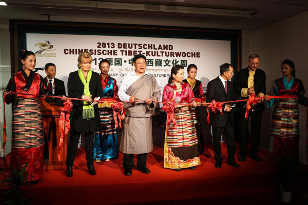 Tibetan culture week kicks off in Berlin