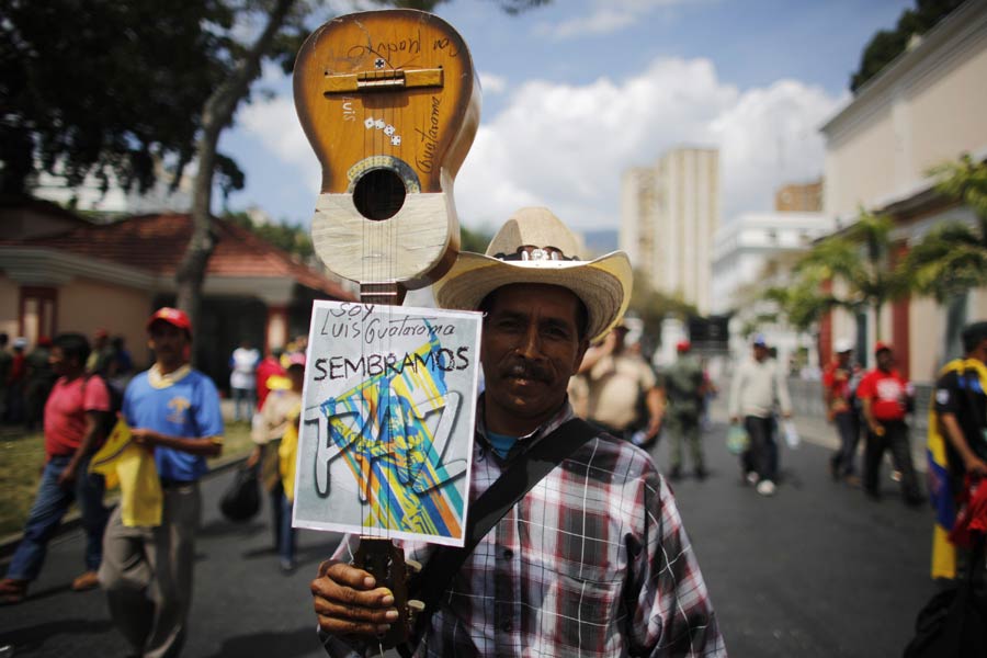 Farmers march in support of Venezuela's president