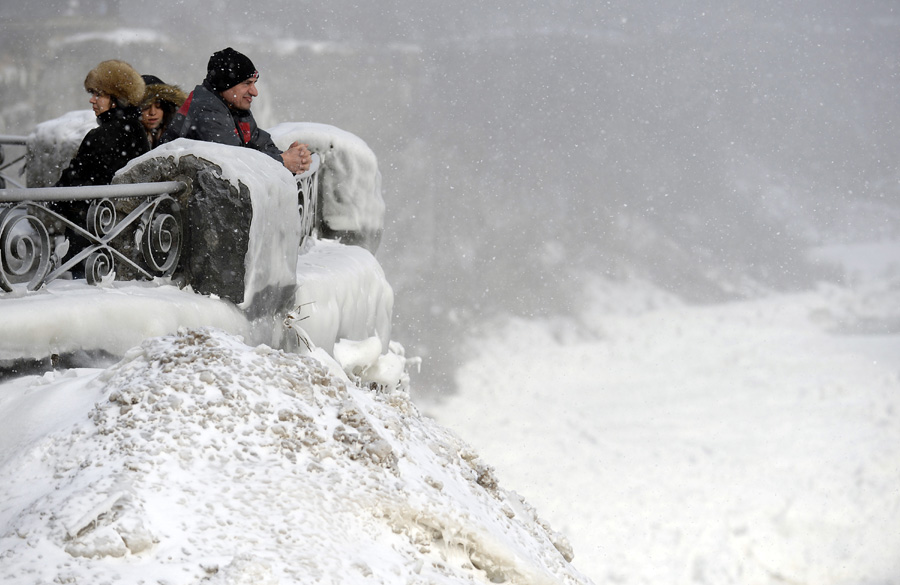 Icy beauty at Niagara Falls