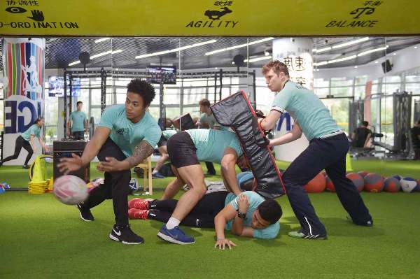 Chongqing rugby players promote sport in SW China