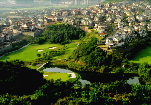 Baoli golf course park in Yubei district