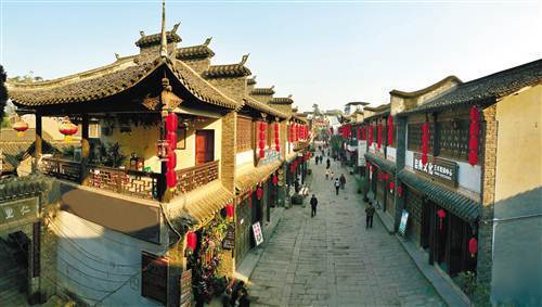 Old culture sustains Longxing Ancient Town