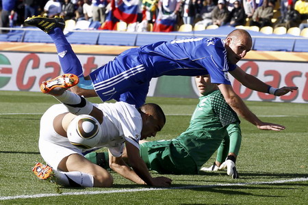 New Zealand draws 1-1 with Slovakia in World Cup