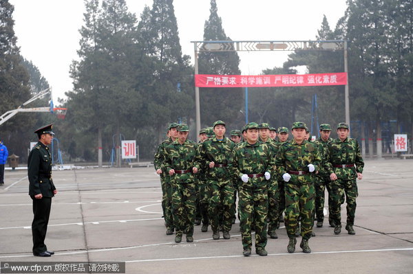 National table tennis team end military training