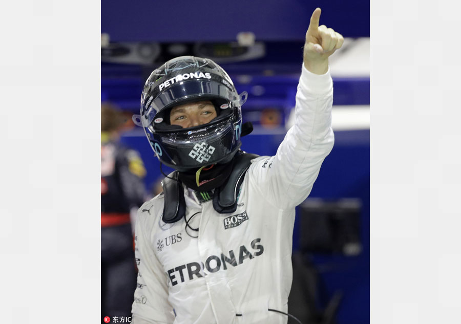 Rosberg gets pole position at F1 Singapore Grand Prix 2016