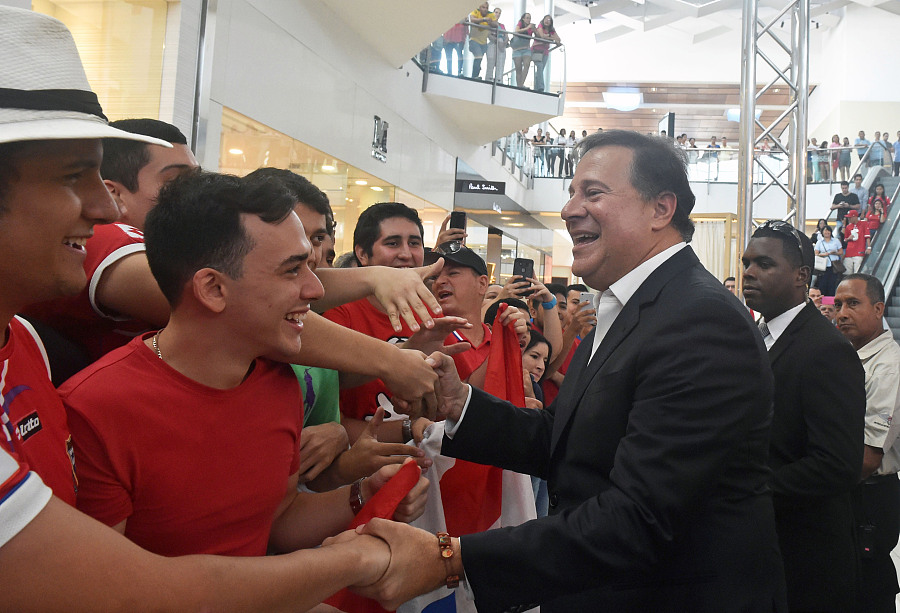 Panama qualifies to the world cup for the first time