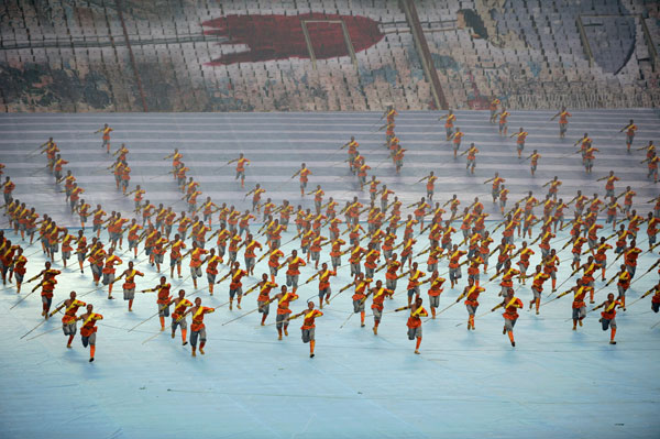 Festival of kung fu kicks off in C China