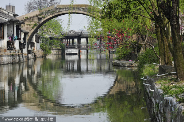 Ten dreamlike water towns in China