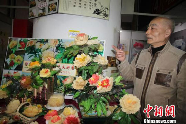 Peonies made of pancakes