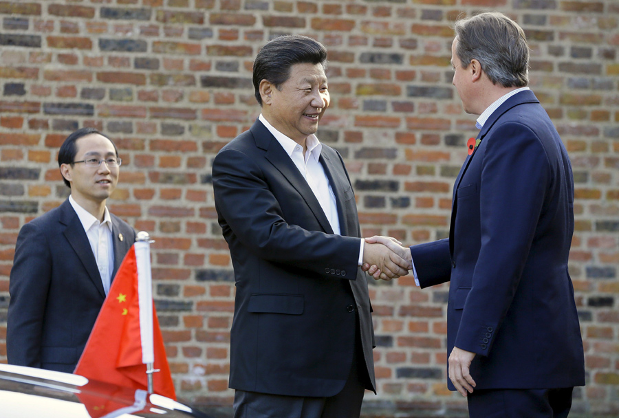 Cameron welcomes Xi to his official residence Chequers