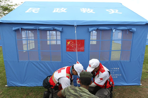 China Rescue Team builds relief camps for flood-stricken Sri Lanka