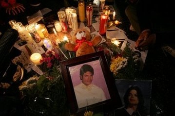 Mystery surrounds Michael Jackson's sudden death