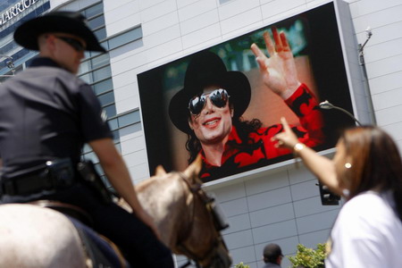 Michael Jackson memorial cost LA $1.4 million