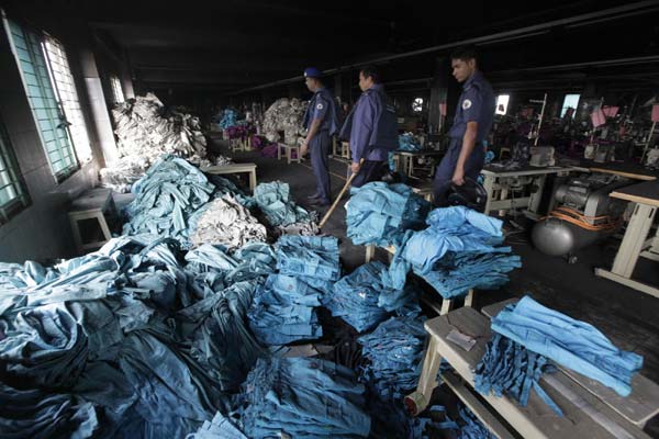 Bangladesh factory fire kills more than 112