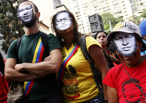 Venezuelans rally in support of ailing Chavez