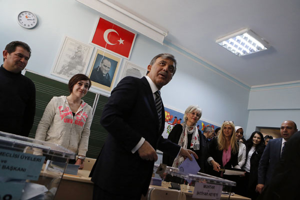 Turkey starts local elections amid tight security measures