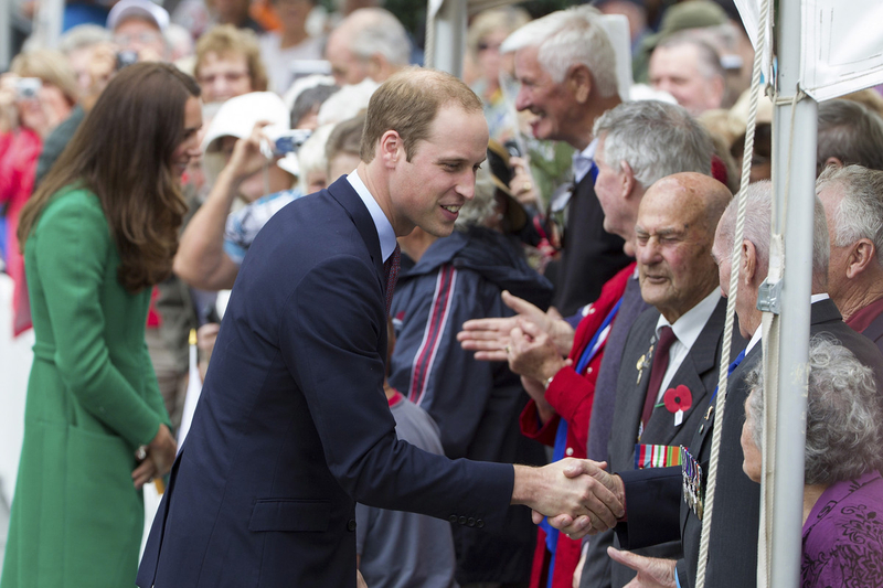 Prince William, Kate visit war memorial in NZ