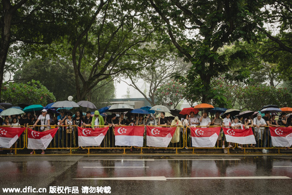 Singapore bids farewell to Lee Kuan Yew in elaborate funeral