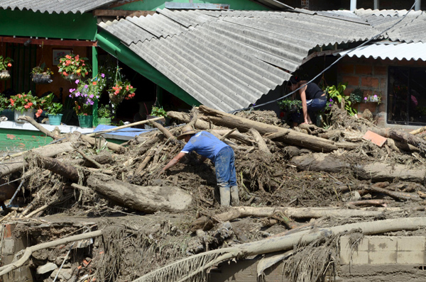 48 people confirmed dead in Colombian landslide