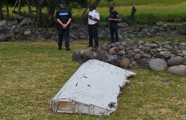 Malaysia confirms wing part washed up on La Reunion coast is from missing MH-370