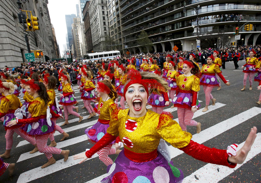 Macy's Thanksgiving Day Parade colors NYC