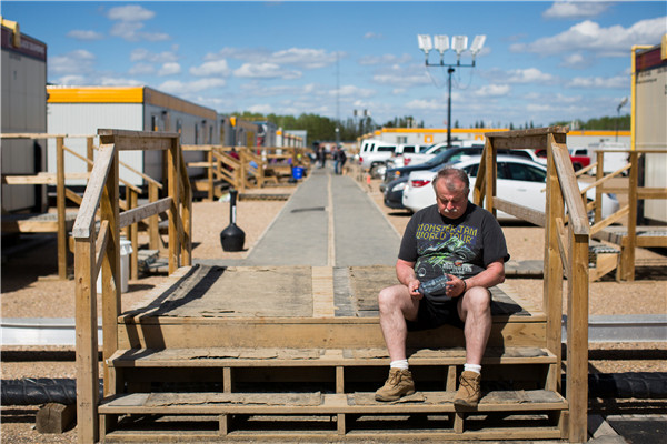 Canada getting on top of Alberta wildfire, Fort McMurray off limits