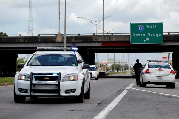 Three police officers killed, several others injured in Baton Rouge shooting