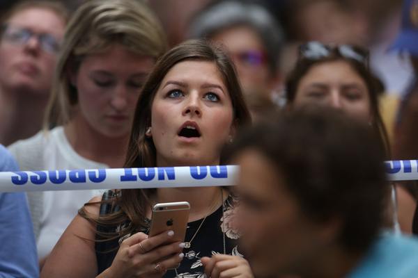 Man scaling Trump Tower in New York City pulled inside by police