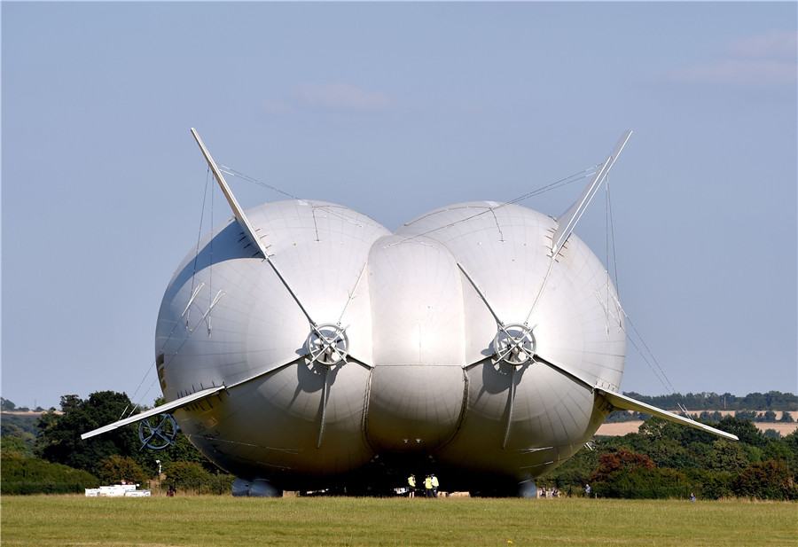 'Flying Bum' edges out of hangar before debut flight