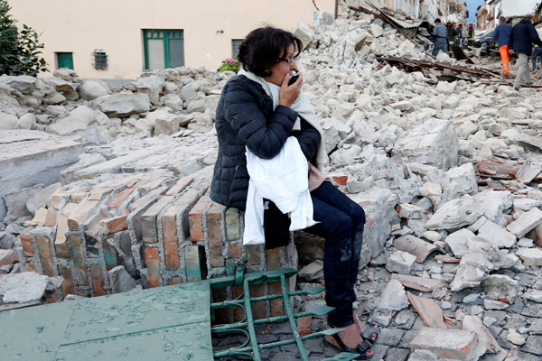 At least 73 killed after strong quake strikes Italy, topples buildings