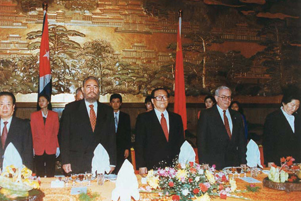 Fidel Castro's connection with China