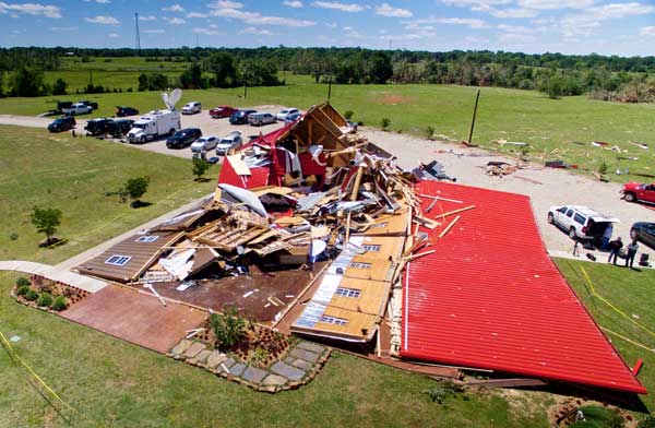 Tornadoes, storms kill 11 in US South