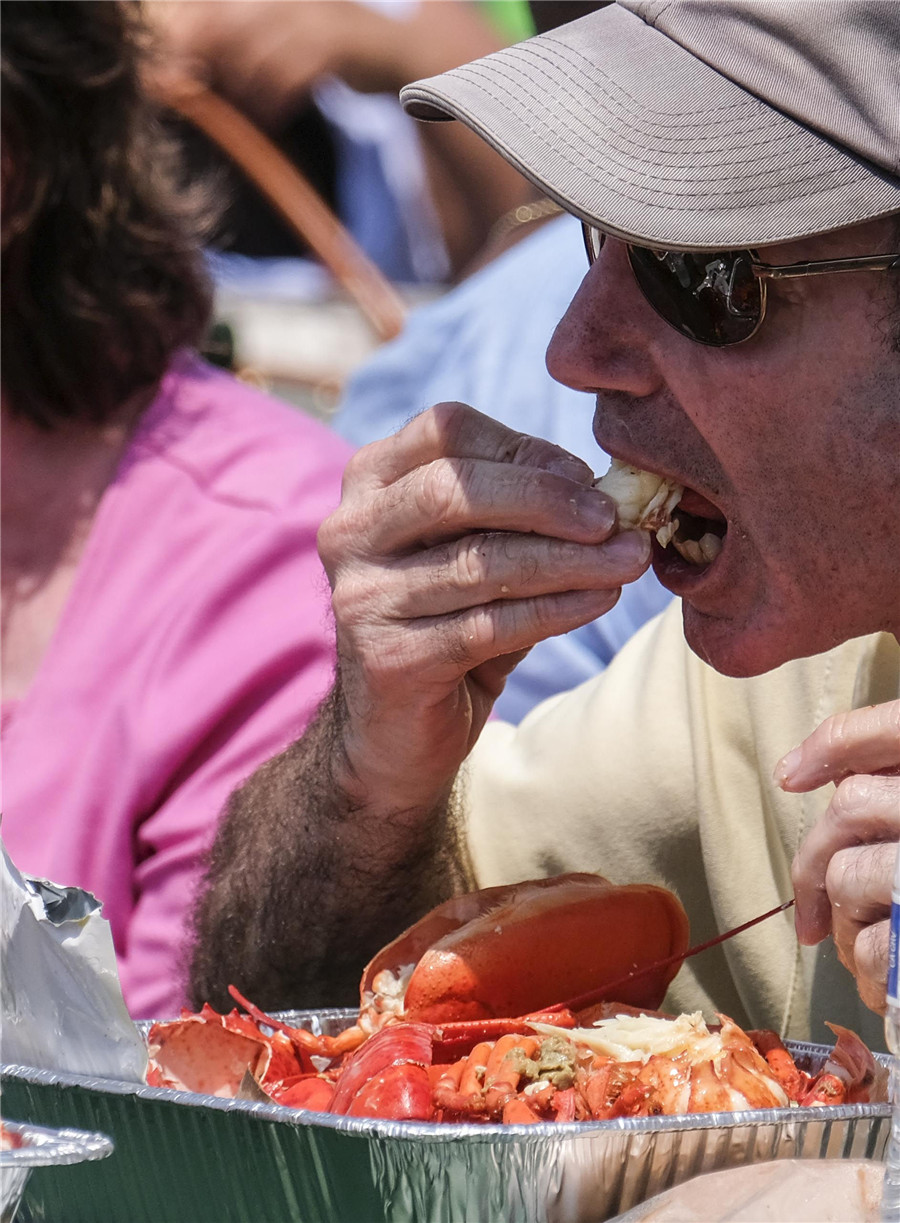 Annual Port of Los Angeles Lobster Festival celebrated in California