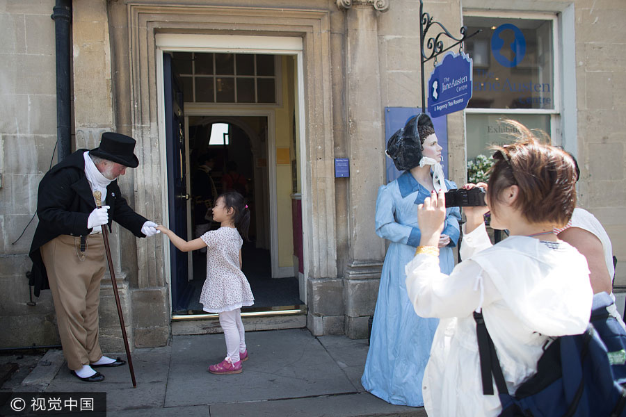 Tributes mark Jane Austen's 200th death anniversary