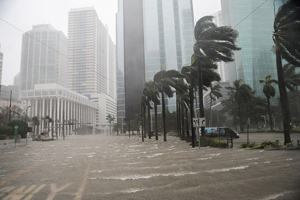 Hurricane Irma gives Florida a coast-to-coast pummeling